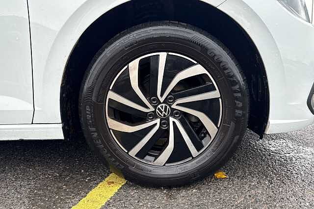 Used Volkswagen Polo 2023 for sale - 76836807: Photo 5