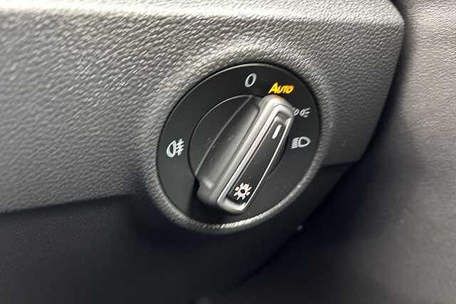 Used Volkswagen T-Roc 2024 for sale - 75919018: Photo 29