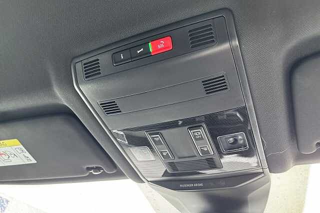 Used Volkswagen T-Roc 2024 for sale - 75919018: Photo 30