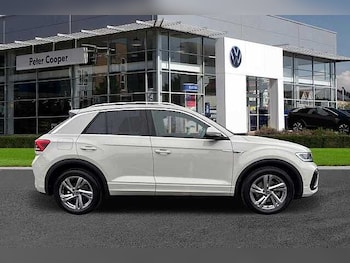 Used Volkswagen T-Roc 2024 for sale - 75919018: Photo