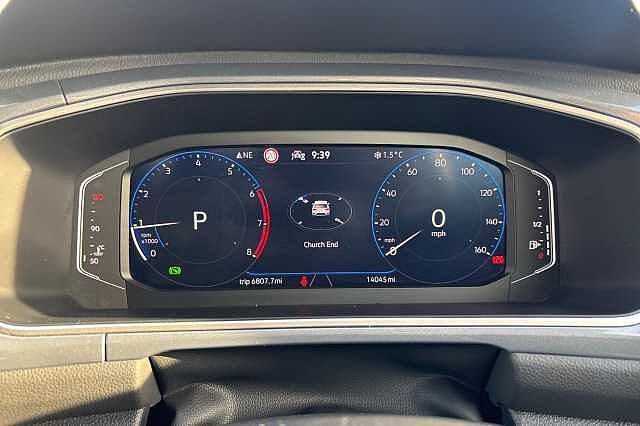 Used Volkswagen T-Roc 2024 for sale - 76625799: Photo 18