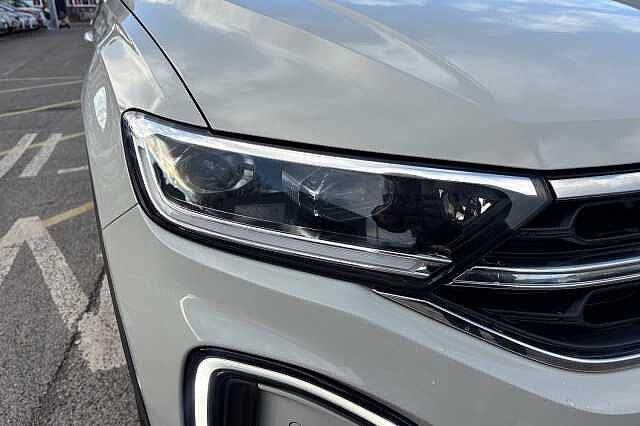 Used Volkswagen T-Roc 2024 for sale - 76625799: Photo 21