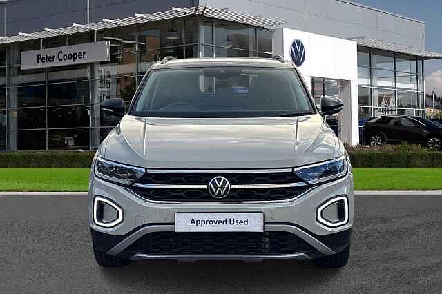 Used Volkswagen T-Roc 2024 for sale - 76625799: Photo 7