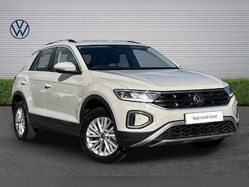 Used Volkswagen T-Roc 2023 for sale - 78168415: Photo