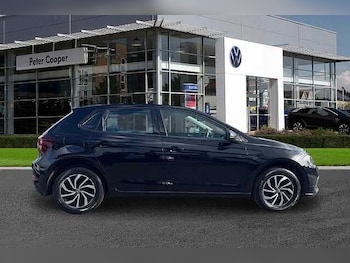 Used Volkswagen Polo 2023 for sale - 78053674: Photo