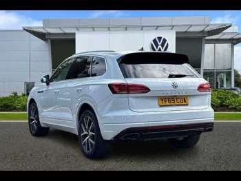 Used Volkswagen Touareg 2019 for sale - 74943145: Photo