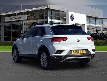 Used Volkswagen T-Roc 2018 for sale - 78427082: Photo