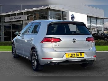 Used Volkswagen Golf 2019 for sale - 79619899: Photo