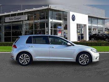 Used Volkswagen Golf 2019 for sale - 79619899: Photo