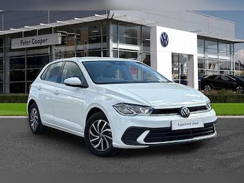 2024 (74) - 1.0 TSI Life 5dr