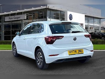 Used Volkswagen Polo 2024 for sale - 75891112: Photo