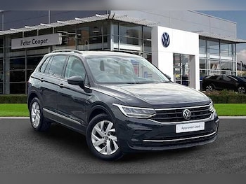 Volkswagen - Tiguan