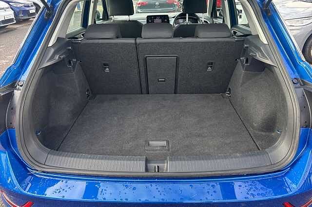 Used Volkswagen T-Roc 2023 for sale - 76304971: Photo 11