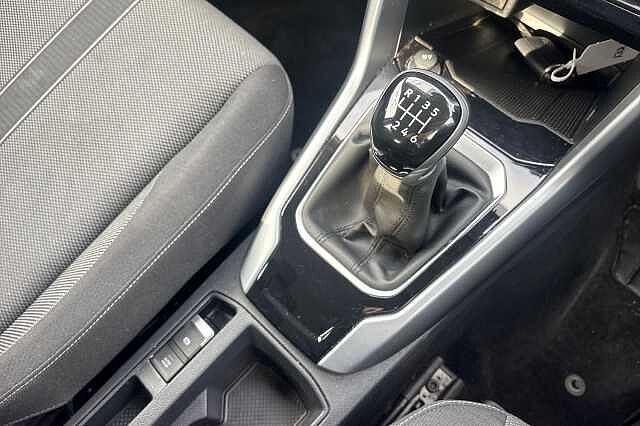 Used Volkswagen T-Roc 2023 for sale - 76304971: Photo 19