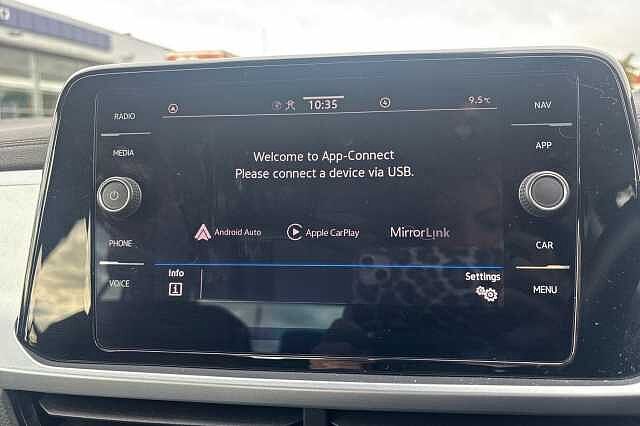 Used Volkswagen T-Roc 2023 for sale - 76304971: Photo 25