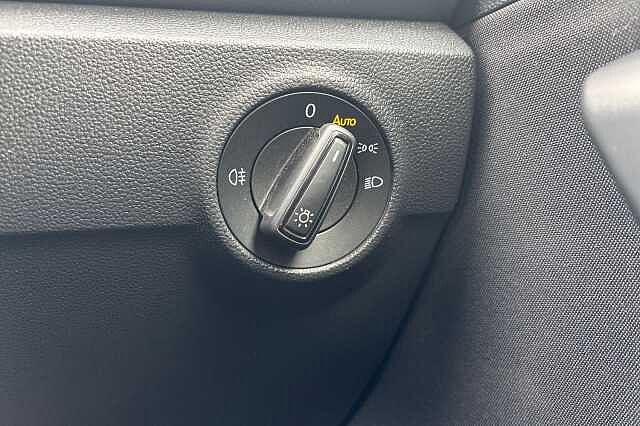 Used Volkswagen T-Roc 2023 for sale - 76304971: Photo 27