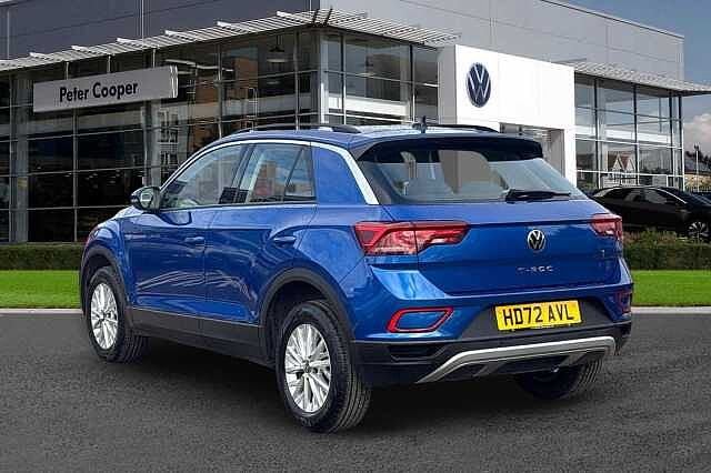 Used Volkswagen T-Roc 2023 for sale - 76304971: Photo 3