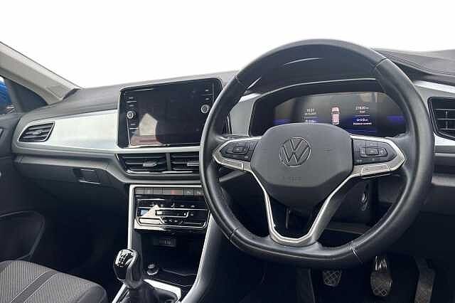 Used Volkswagen T-Roc 2023 for sale - 76304971: Photo 6