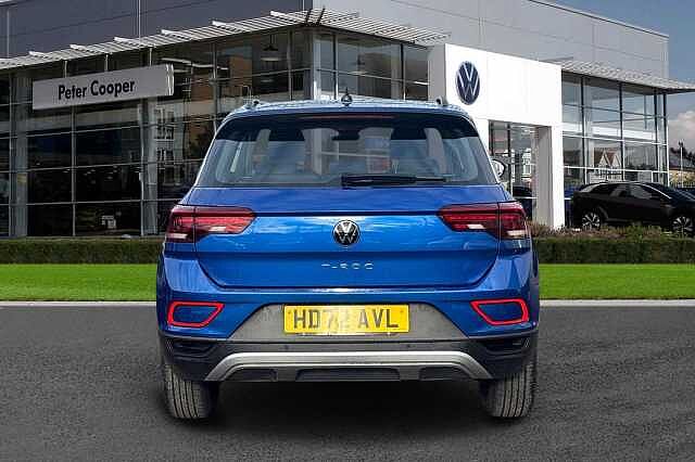 Used Volkswagen T-Roc 2023 for sale - 76304971: Photo 9