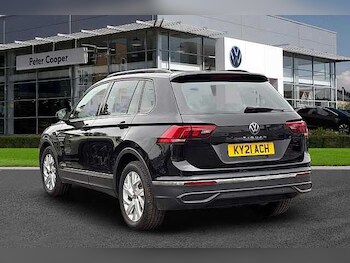 Used Volkswagen Tiguan 2021 for sale - 75995157: Photo