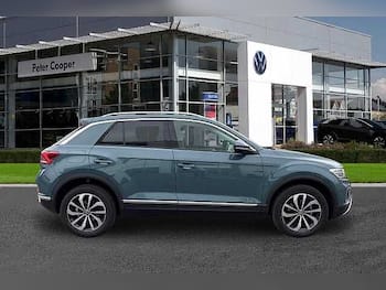 Used Volkswagen T-Roc 2024 for sale - 79335166: Photo