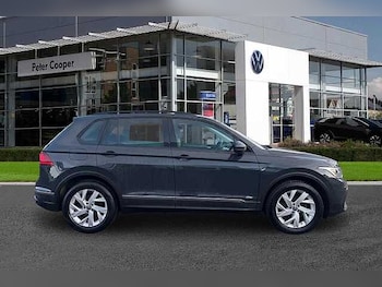 Used Volkswagen Tiguan 2022 for sale - 77558451: Photo