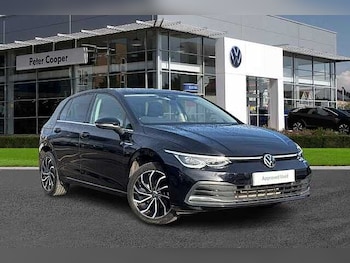 Used Volkswagen Golf 2023 for sale - 77423187: Photo