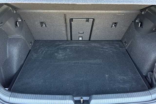 Used Volkswagen Golf 2025 for sale - 76324327: Photo 11