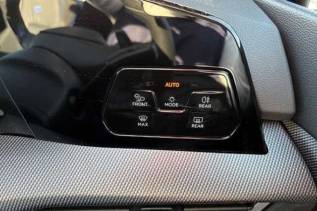 Used Volkswagen Golf 2025 for sale - 76324327: Photo 32