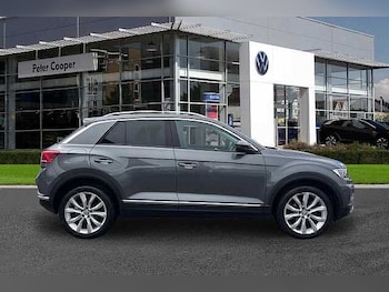 Used Volkswagen T-Roc 2020 for sale - 78776317: Photo