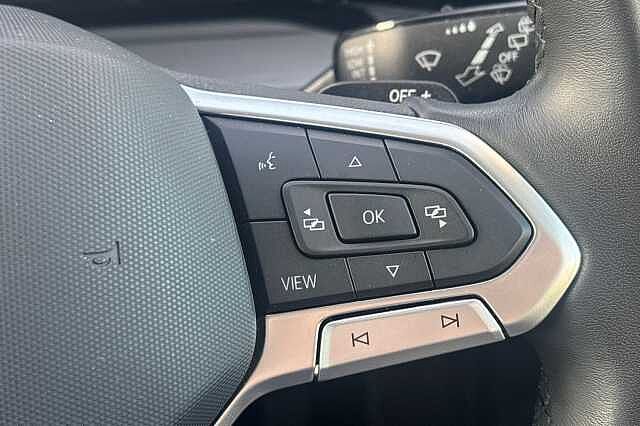 Used Volkswagen Golf 2023 for sale - 77228176: Photo 17