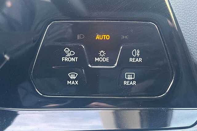 Used Volkswagen Golf 2023 for sale - 77228176: Photo 30