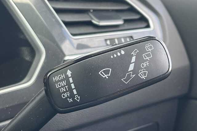 Used Volkswagen Tiguan 2024 for sale - 77656110: Photo 32