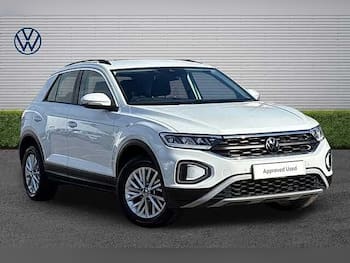 Used Volkswagen T-Roc 2023 for sale - 79690870: Photo