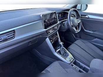 Used Volkswagen T-Roc 2023 for sale - 79690870: Photo