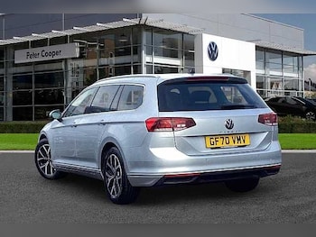 Used Volkswagen Passat 2020 for sale - 76376618: Photo