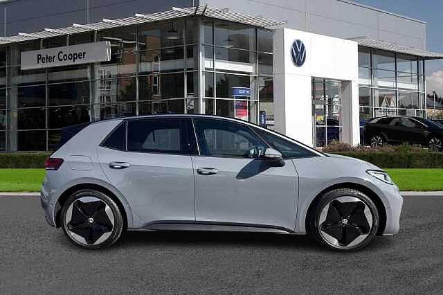 Used Volkswagen ID.3 2025 for sale - 76407268: Photo 4