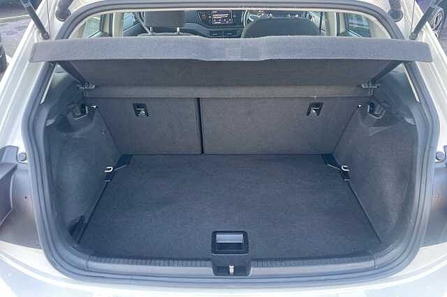 Used Volkswagen Polo 2024 for sale - 77077417: Photo 11