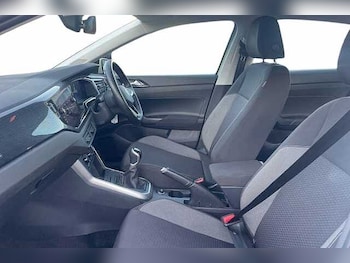 Used Volkswagen Polo 2024 for sale - 77077417: Photo