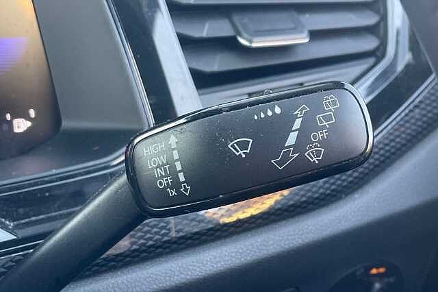 Used Volkswagen Polo 2024 for sale - 77077417: Photo 30