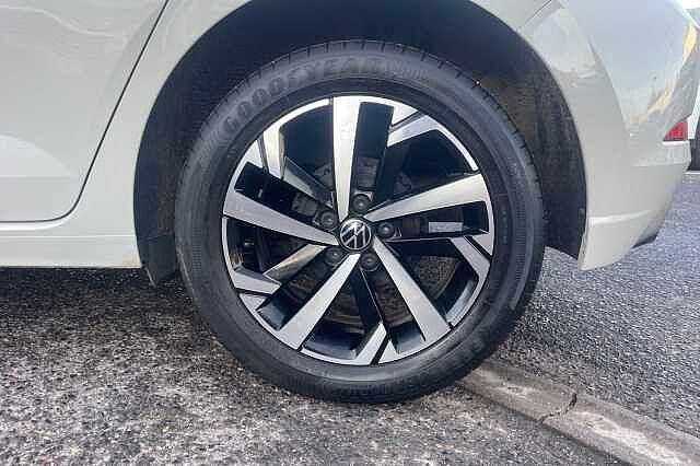 Used Volkswagen Polo 2024 for sale - 77077417: Photo 32