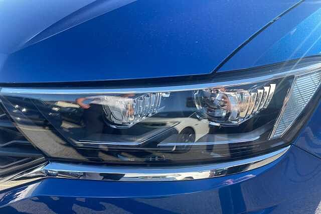 Used Volkswagen T-Roc 2021 for sale - 76211458: Photo 21