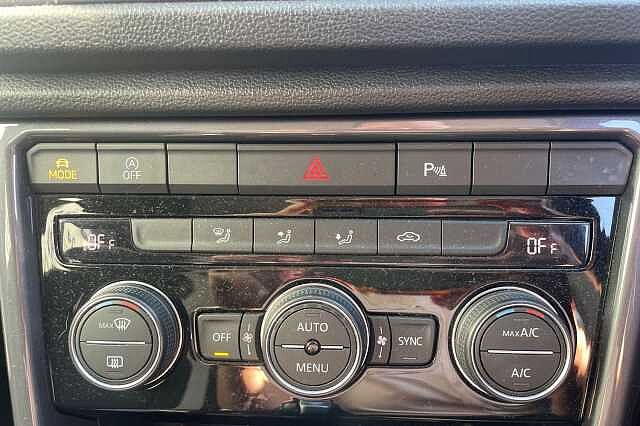 Used Volkswagen T-Roc 2021 for sale - 76211458: Photo 29