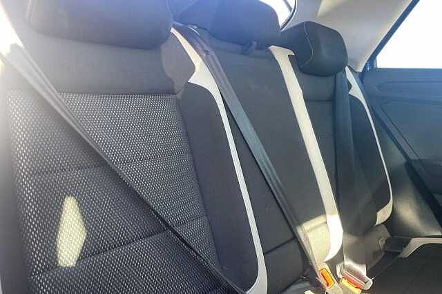 Used Volkswagen T-Roc 2021 for sale - 76211458: Photo 8