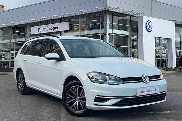 Used Volkswagen Golf 2018 for sale - 76093330: Photo 1