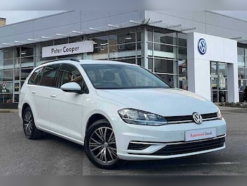 Volkswagen - Golf