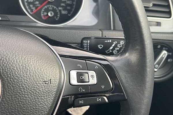Used Volkswagen Golf 2018 for sale - 76093330: Photo 20