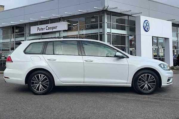 Used Volkswagen Golf 2018 for sale - 76093330: Photo 4