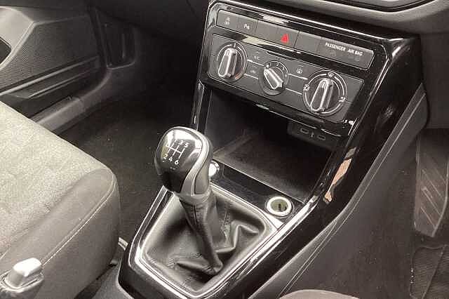 Used Volkswagen T-Cross 2024 for sale - 76655685: Photo 19