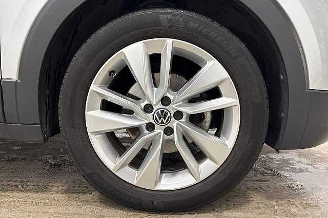 Used Volkswagen T-Cross 2024 for sale - 76655685: Photo 5